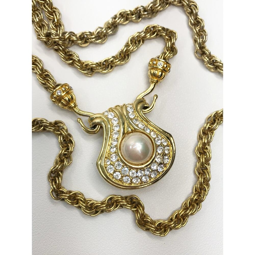 Nolan Miller Vintage Necklace 24k Gold Plated Swarovski Crystal Faux Pearl Chain